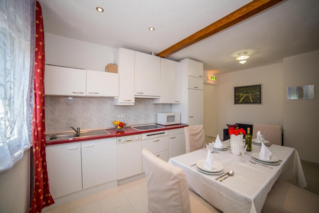 Apartman Bangel Lokva Rogoznica Exterior foto